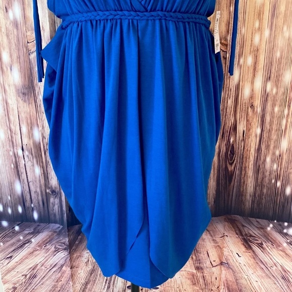 Charlotte Russe Dress - Picture 4 of 6